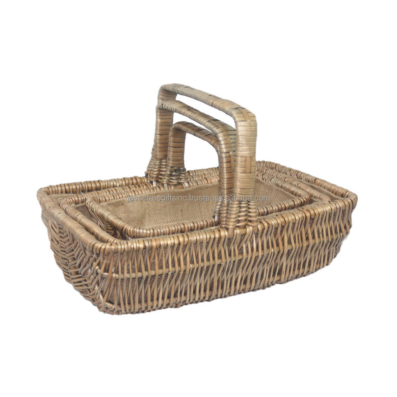 Oval Shape Wicker Basket with Natural Finish for Decoration