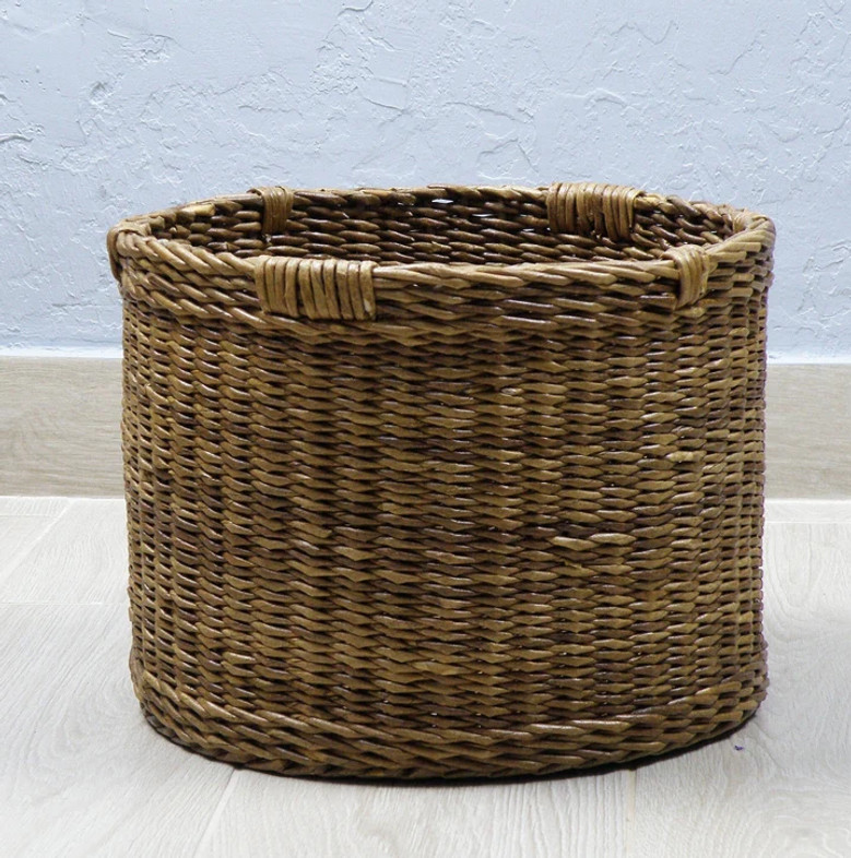 Round Brown Wicker Storage Basket for Indoor Plants