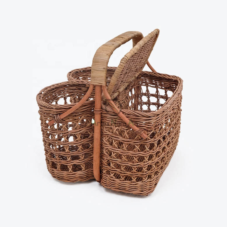 Wicker Picnic Basket for Outdoor Camping and Holidays