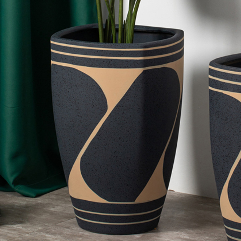 Matte Black Ceramic Plant Pots for Balcony Decor