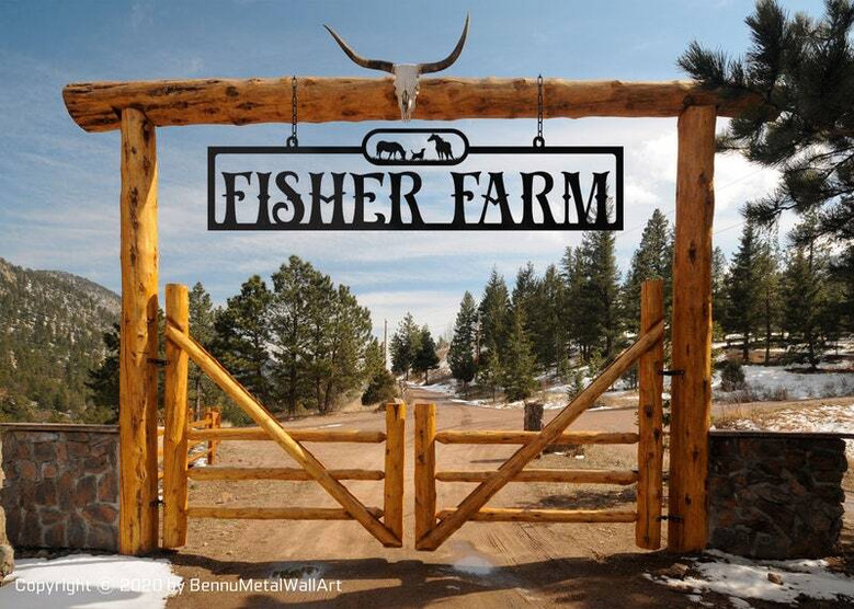 Large Personalized Animal Farm Sign With Animal Figures For Outdoor Decor