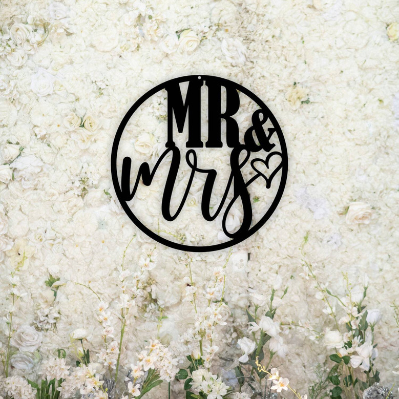 Personalized Mr And Mrs Wall Decor For Wedding Or Engagement - Custom Name Metal Sign For Couples