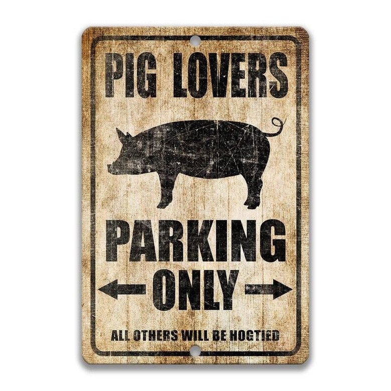 Animal Farm Metal Sign For Farmers - Gift For Farmhouse Decor, 4H Homestead Parking