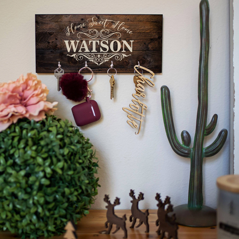 Custom Wooden Key Rack Housewarming Gift For Couples - Personalized With Last Name