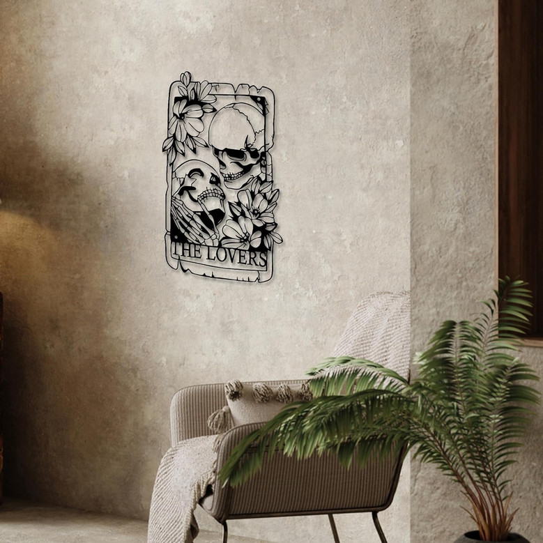 Romantic Skeleton Wall Art - Gothic Metal Sign For Lovers' Room, Patio & Garden - Indoor Outdoor Skull Decor