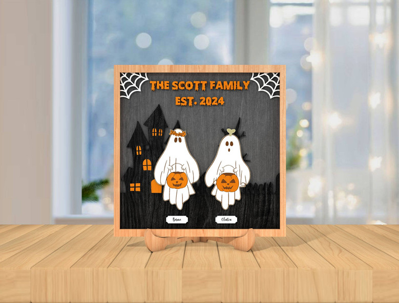 Personalized Ghost Family Wood Sign For Halloween Decor - Custom Names, Spooky Halloween Decoration, Perfect For Entryway