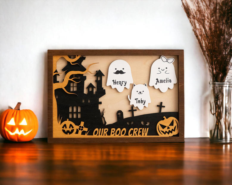 Cute Halloween Decor: Personalized Ghost Family Wood Sign For Spooky Seasonal Touch