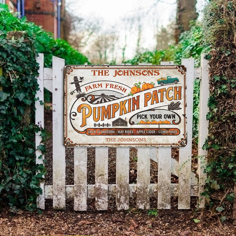 Custom Name Pumpkin Patch Metal Sign For Fall - Farmhouse Decor & Halloween Gift