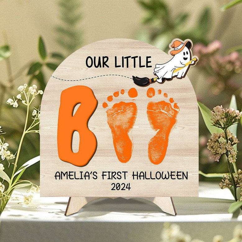 Commemorative First Halloween Footprint Wood Sign - Keepsake For Baby's 1st Halloween, Perfect Kids Halloween Decor