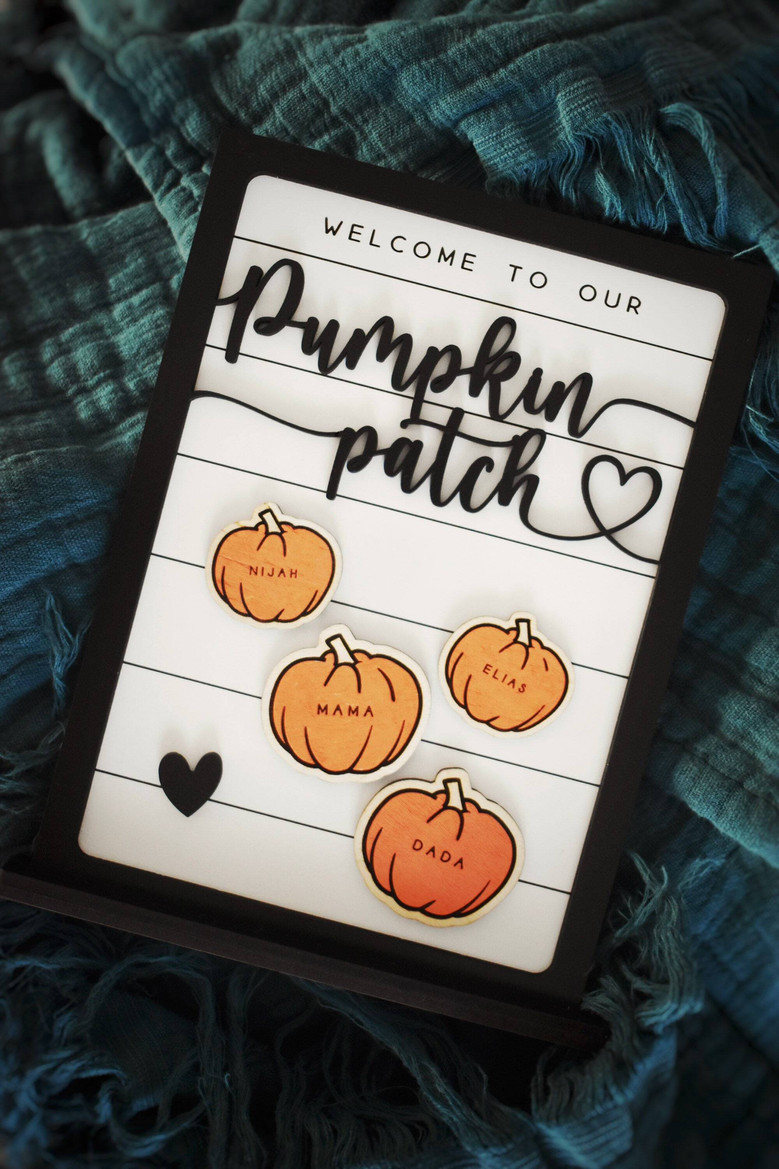 Pumpkin Patch Family Wood Sign For Fall Seasonal Decor - Autumn Touch For Halloween And Thanksgiving