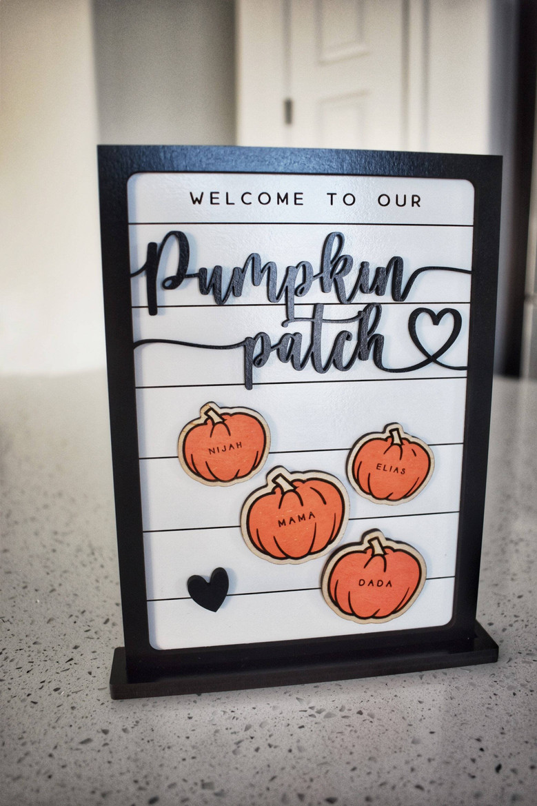 Pumpkin Patch Family Wood Sign For Fall Seasonal Decor - Autumn Touch For Halloween And Thanksgiving