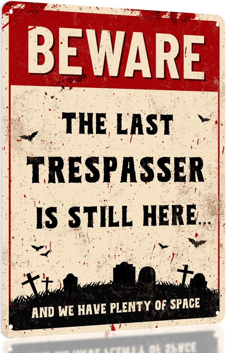 Funny Beware Halloween Metal Sign - Outdoor Graveyard Decor For Cemetery And Fence