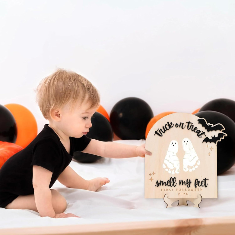 DIY Trick Or Treat Wood Sign For Baby's First Halloween Keepsake 2025