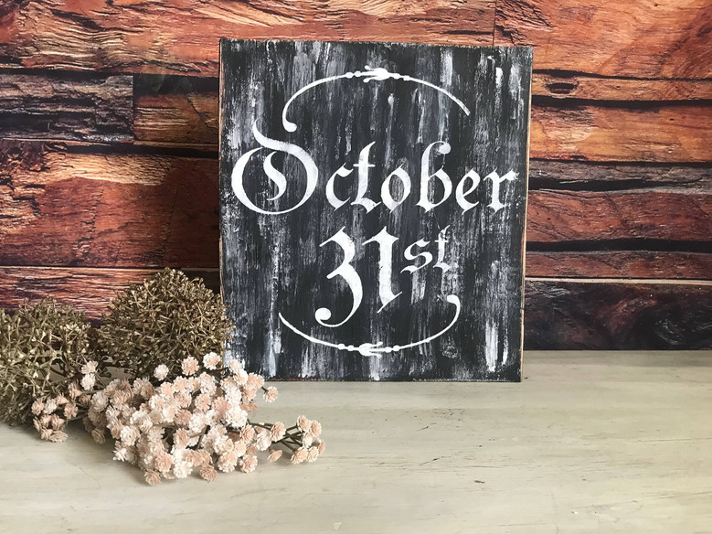 Rustic Black October 31 Halloween Decor For Haunted Houses And Tabletop Displays