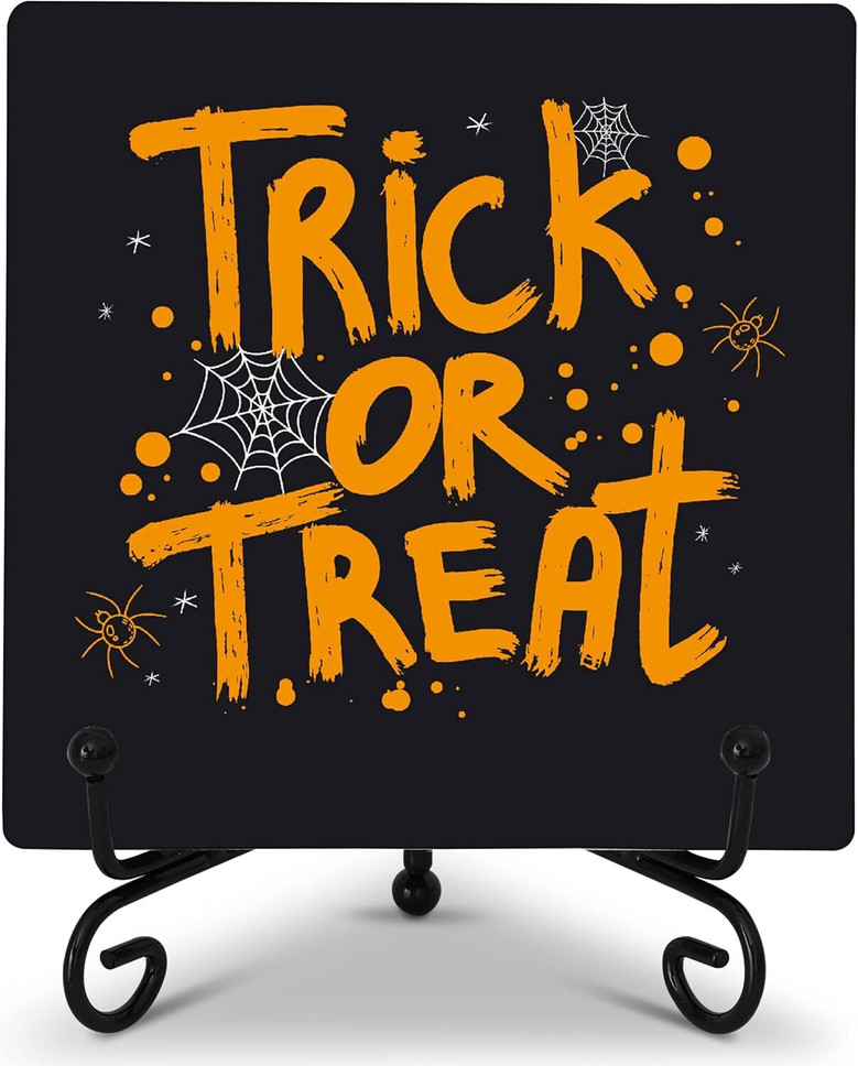 Trick Or Treat Spider Plaque: Halloween Gifts For Family - Wooden Sign Decor For Farmhouse Living Room