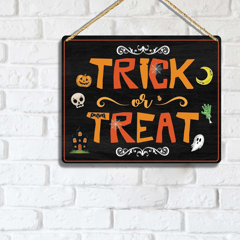 Trick Or Treat Wooden Door Sign For Spooky Halloween DéCor - Hanging Decoration For Home Entryway