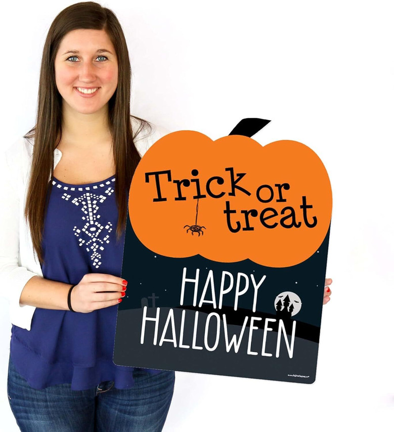 Personalized Trick Or Treat Metal Sign For Halloween Yard Decor - Welcome Outdoor Decoration
