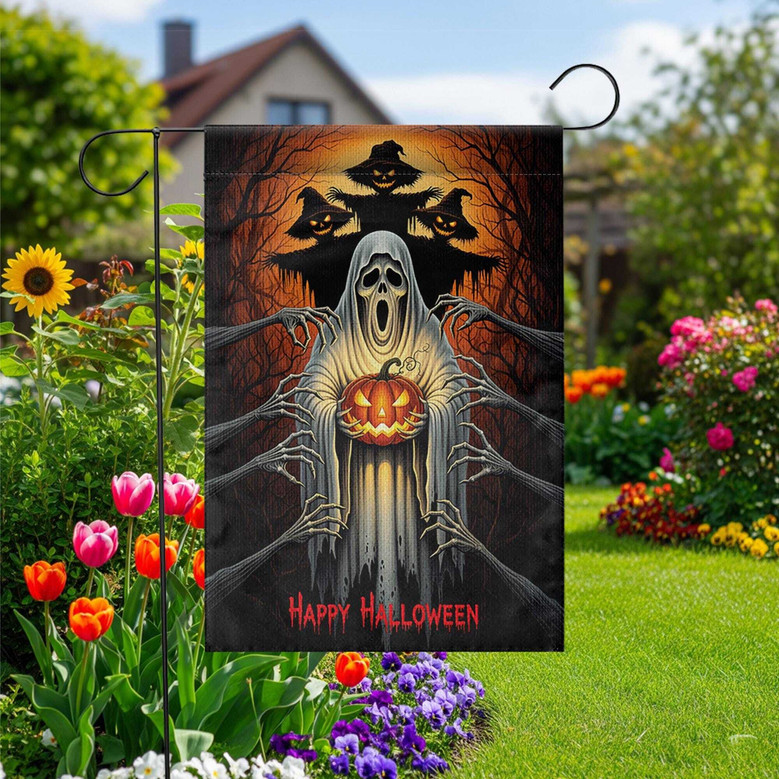 Creepy Ghost Halloween Garden Flag For Spooky Yard Decor - Haunted Outdoor Decoration For A Frightful Ambiance