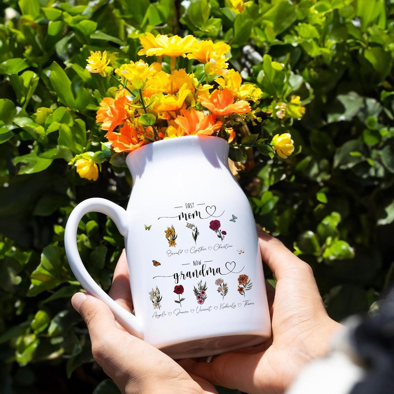 Custom Birth Ceramic Flower Vase for Mom or Grandma – Personalized Mother's Day or Garden Gift