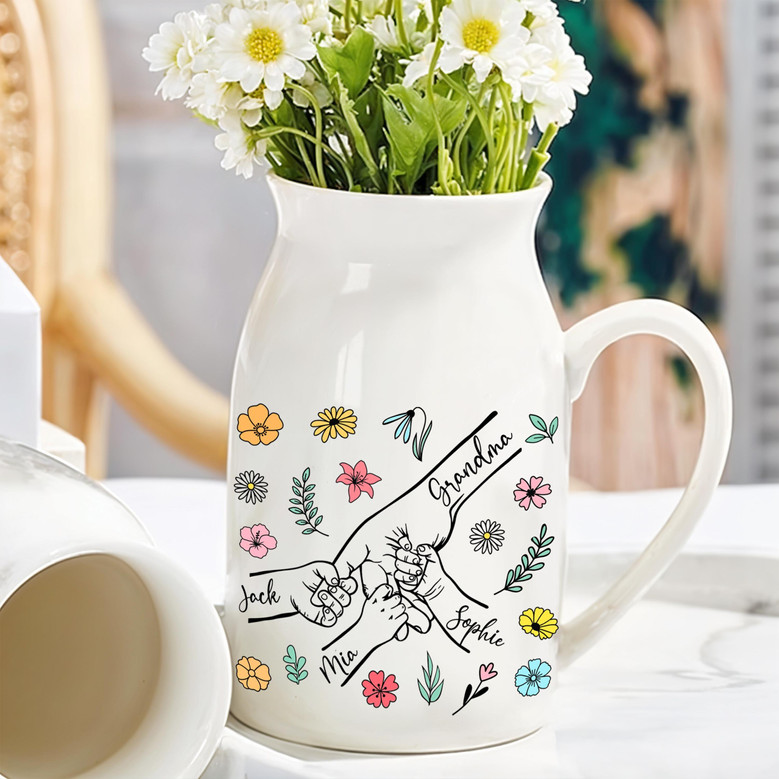 Personalized Grandma Ceramic Flower Vase For Grandma's Garden - Thoughtful Gift From Grandkids For Mother's Day