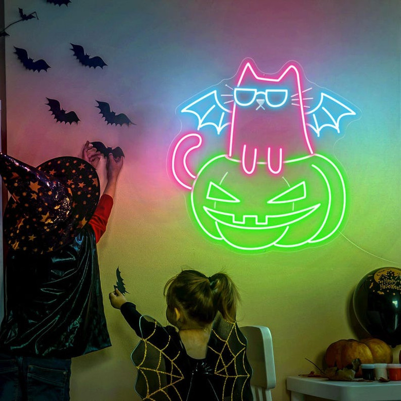 Glowing Pumpkin Cat Neon Sign – Glowing Halloween LED Bedroom Decor for Cat Lovers