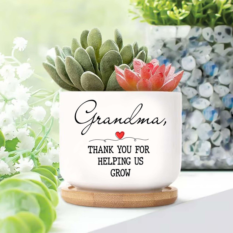 Thoughtful Grandma's Garden Ceramic Plant Pot Gift For Mother's Day - Personalized Nana Birth Month Flower Pot