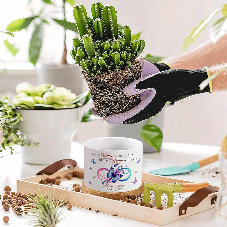 Personalized Memorial Ceramic Plant Pot – Custom Christian Sympathy Flower Planter with Tray and Name for Loss of Loved One