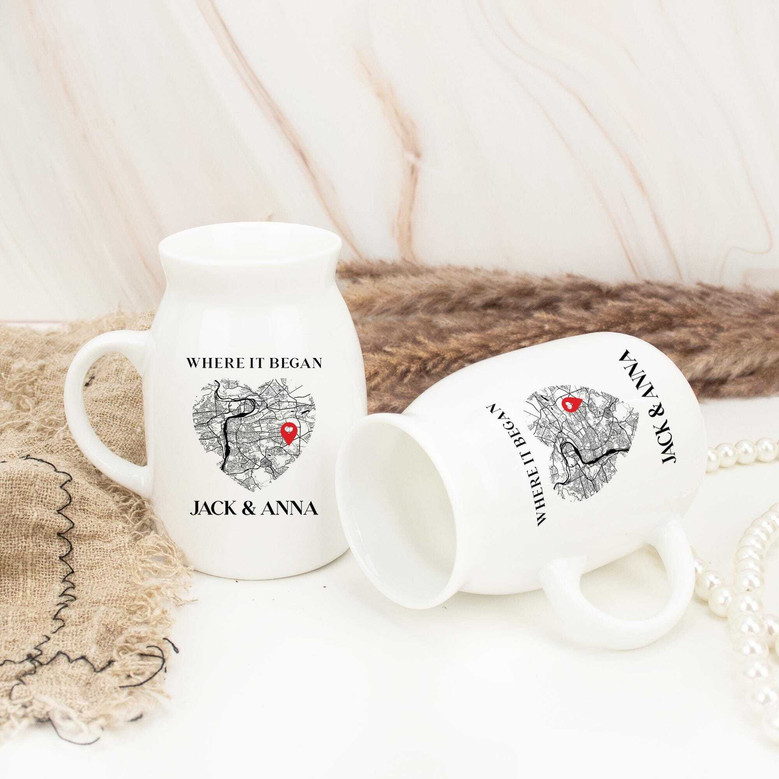 Custom Couples Map Ceramic Flower Vase For Anniversary Or Valentine's Day - Personalized Gift For Home DéCor