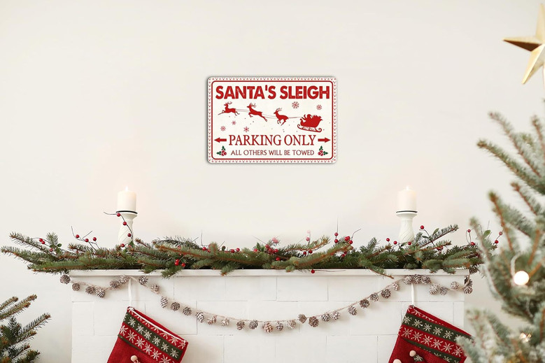 Santa's Sleigh Wall Art - Retro Metal Sign For Home And Cafe Christmas Decor
