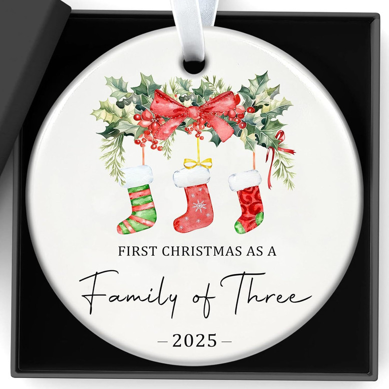 Personalized Living Room Ornament 2025 For New Parents Christmas DéCor Family Of Three Ceramic Keepsake