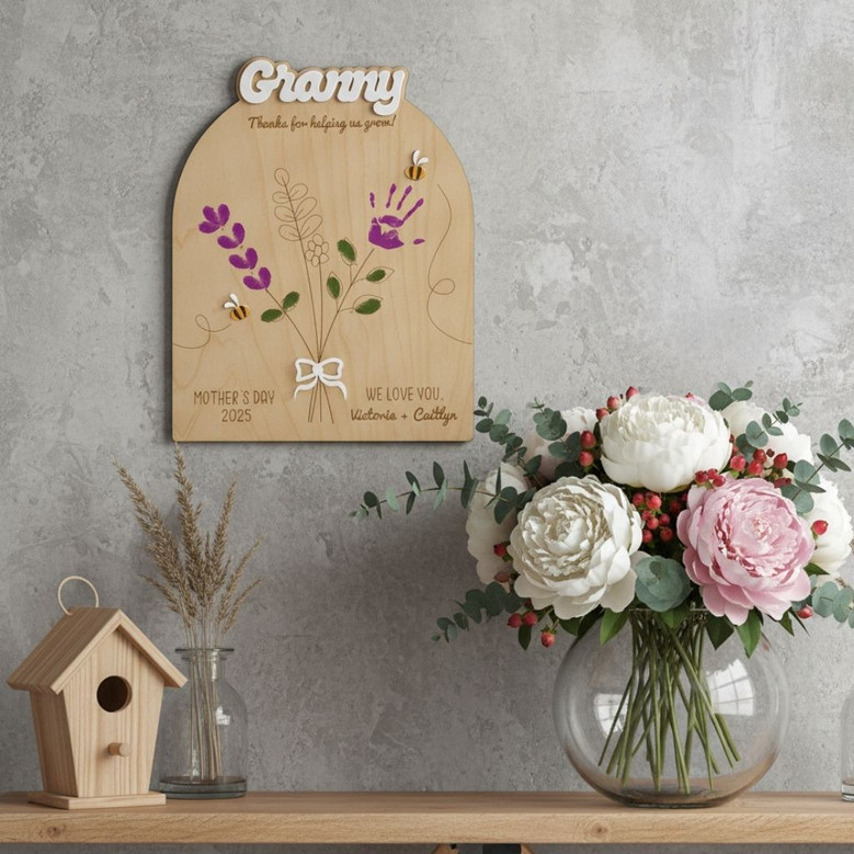 Heartfelt Mom Handprint Wood Sign For Mother's Day 2025 - Personalized Gift From Kids & Grandkids