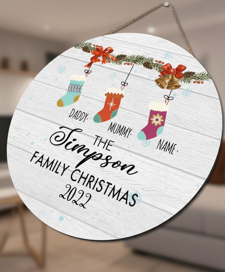 Family Name Christmas Round Wood Sign, Custom Holiday Decor