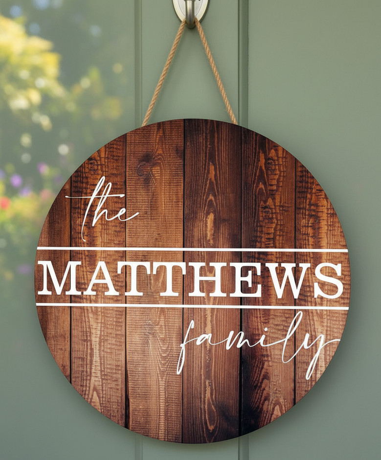 Personalized Family Round Wood Sign, Custom Holiday Name Decor