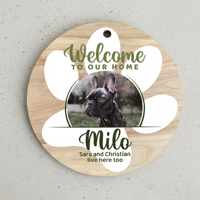 Heartfelt Custom Animal Round Wood Sign for Your Pet