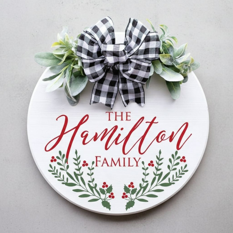 Holly Border Custom Name Christmas Round Wood Sign Pattern