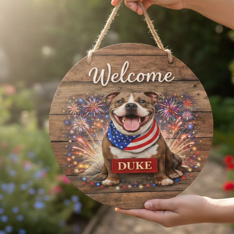 Patriotic Paws USA Anniversary Animal Round Wood Sign