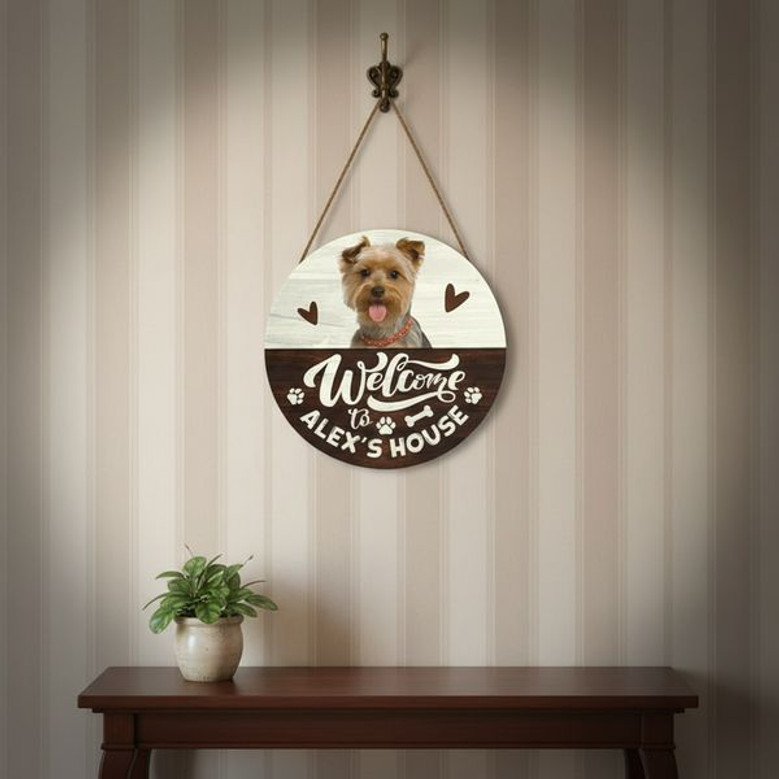Personalized Home Animal Round Wood Sign for Pet Lovers