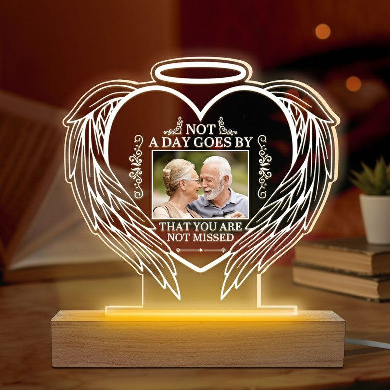 Heart Shaped Photo Memorial Night Light Glowing Tribute Heart Shaped Photo Memorial Night Light Glowing Tribute