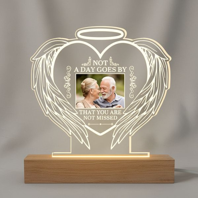 Heart Shaped Photo Memorial Night Light Glowing Tribute Heart Shaped Photo Memorial Night Light Glowing Tribute