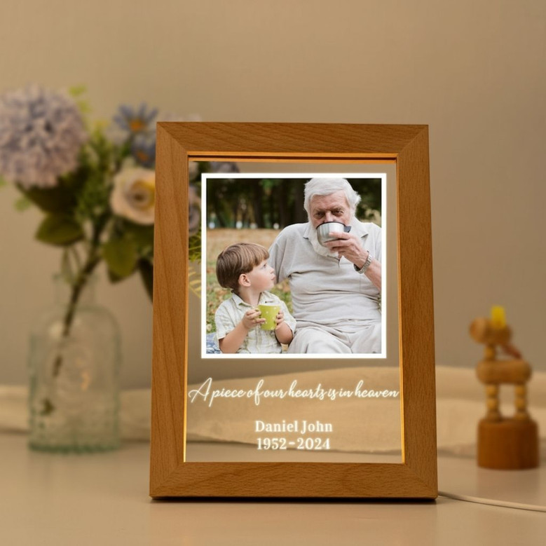 Radiant Memorial Tribute Custom Photo Frame Lamp Radiant Memorial Tribute Custom Photo Frame Lamp