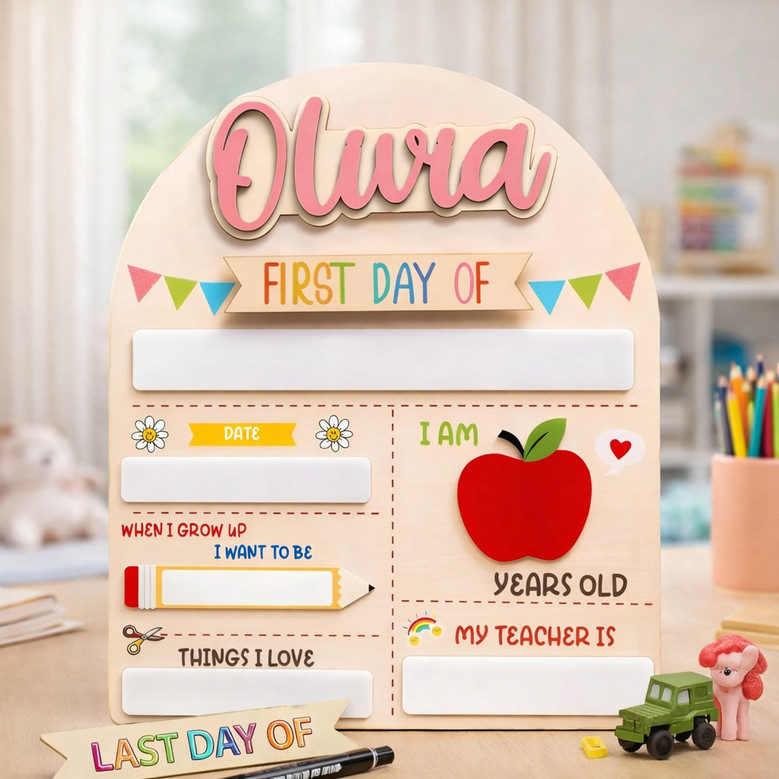 Watch Your Student Grow - First/Last of School Sign Watch Your Student Grow - First/Last of School Sign