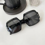 One Pc New Stylish Four Colors Christmas Day Square Shape Plastic Frame Metal Connected Uv Protection Polarized Sunglasses