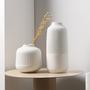 Nordic Modern Luxury Simple Stripe White Decorative Ceramic Vases Dried Flowers Home Living Room