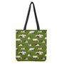 Cow On Green Grass Pattern Print Tote Bag