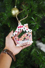 Personalized Gingerbread Family Ornament For Christmas 2024 - Custom Family & Pet Gift