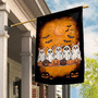 Spooky Ghost Dog House Flag – Cute Halloween Outdoor Decor for Pet Lovers