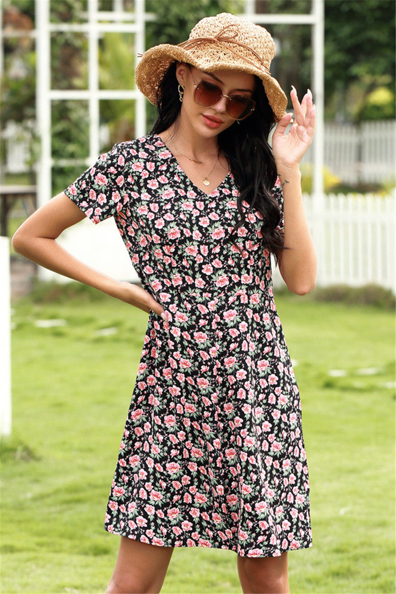 Plus Size New Style Summer V-Neck Floral Batch Printing Fresh Holiday Dress