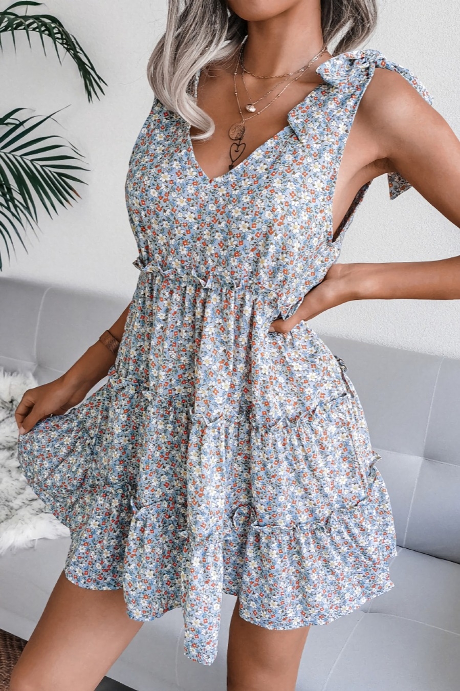 Summer New Stylish Simple Inelastic Lace-Up V-Neck Casual Mini Dress