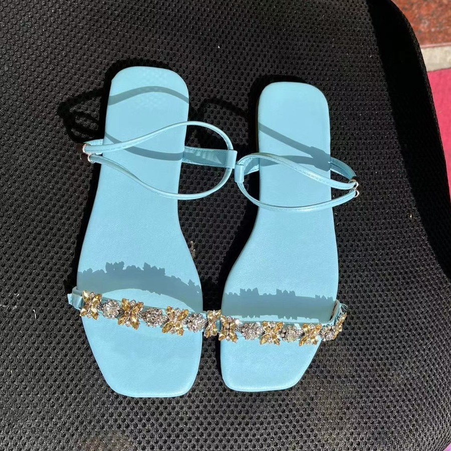 Summer New 4 Colors Solid Color Rhinestone Decor Peep Toe Stylish Sandals