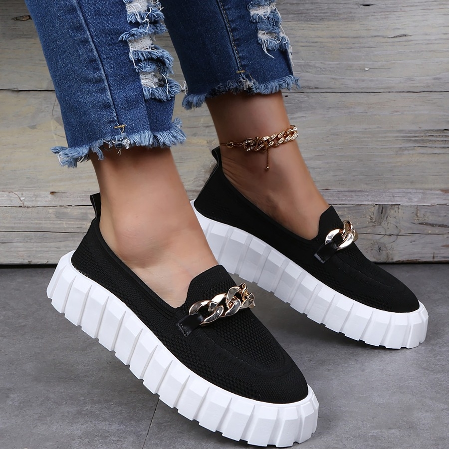 Spring New Two Colors Chain Decor Breathable Knitted Stylish Casual Flat Shoes